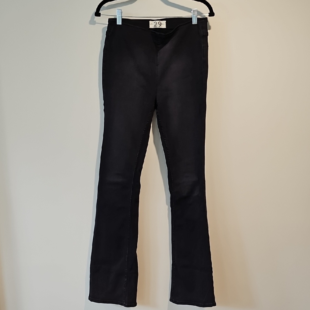Free People Size 29 Black Elastic Waist Boot Cut Jeans